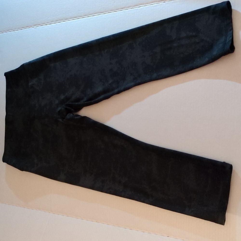 Scorpio Sol leggings